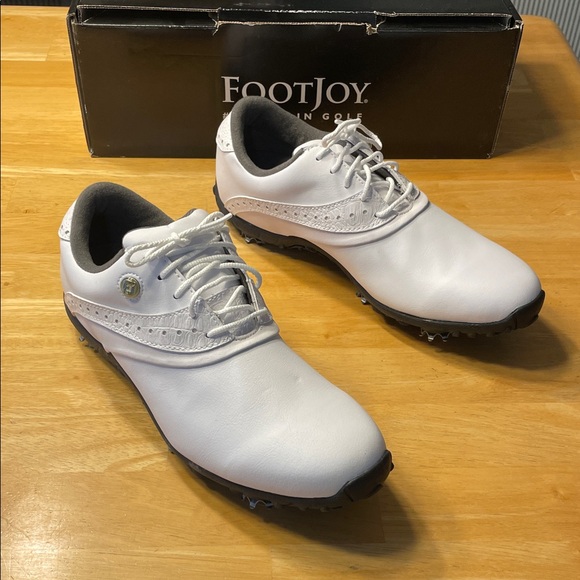 FootJoy Shoes - FootJoy White and Black Women’s Narrow Golf Shoes
